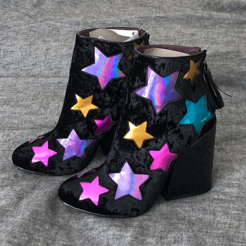 YRU Gem Star Ankle Boots / Iconic Bootie